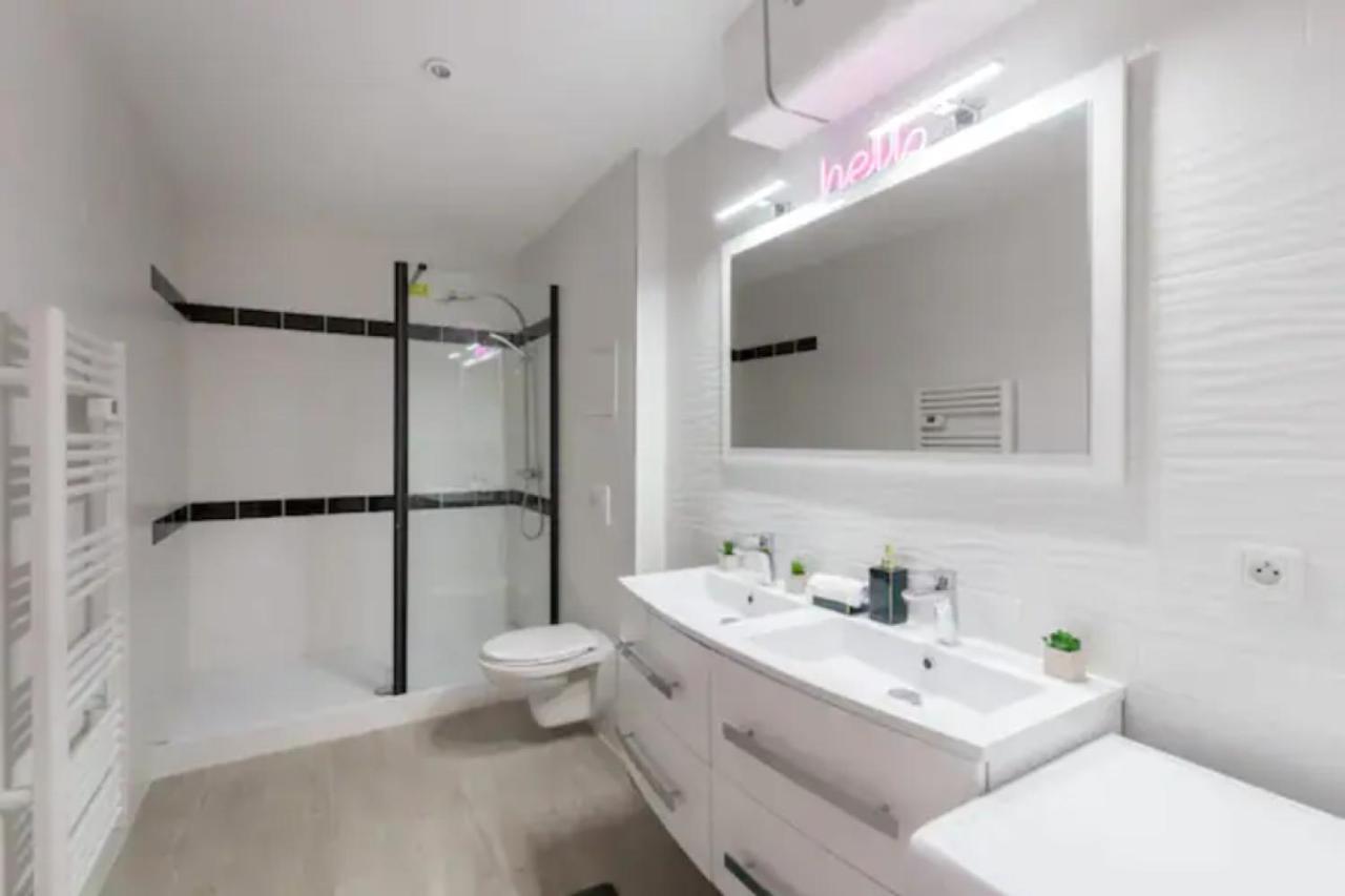 Suite Marilyn Monroe & Spa - 4P - Proche Disney Montry Exteriör bild